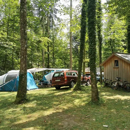 Kamp Alpe Kamniska Bistrica キャンプ場